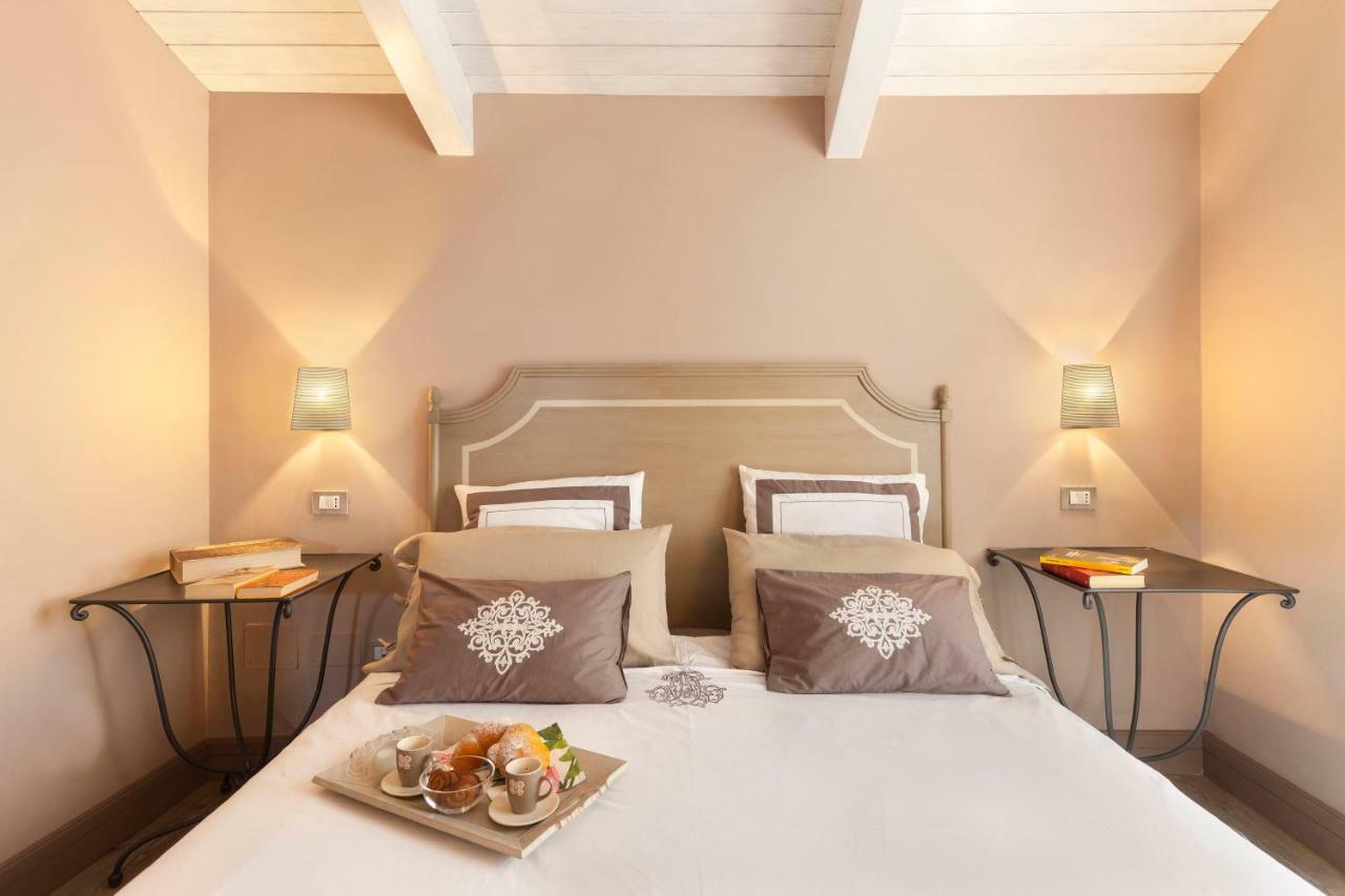Maison De Charme In Tasso Square Sorrento